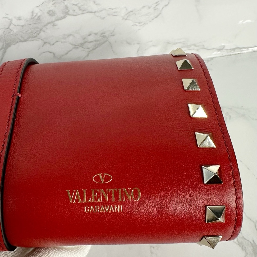 Valentino Garavani Red travel Jewelry Clutch with Silver Studs - Picture 14 of 16